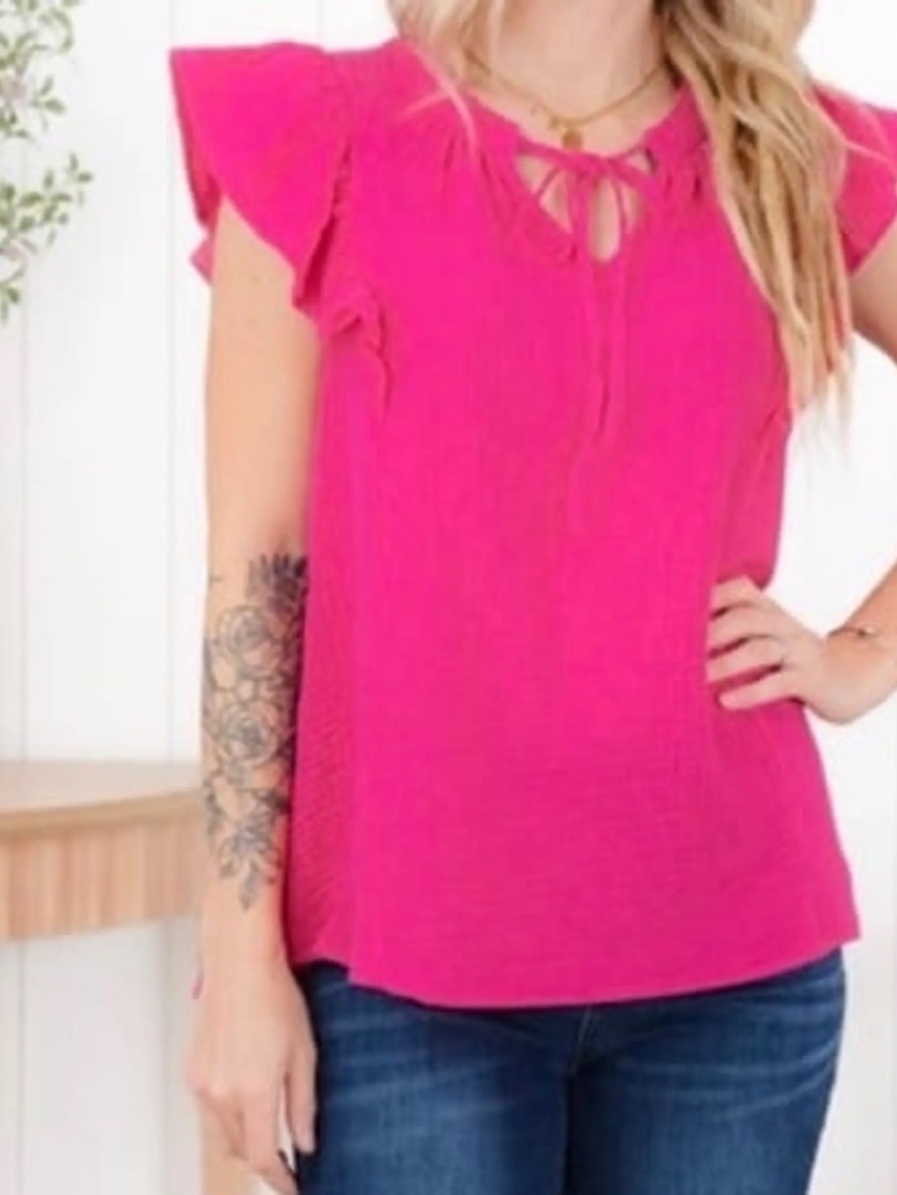 ANDREE BY UNIT Pink Flutter-Sleeve Tie-Neck Blouse - Picture 2 of 5